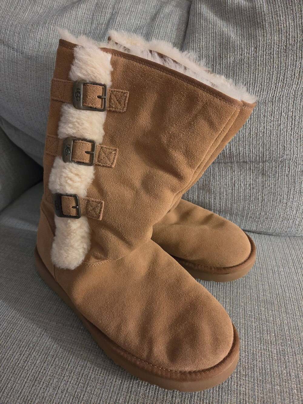 UGG Klea Boots Chestnut Suede